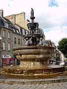 fontaine plomee guingamp