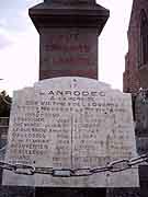 monument aux morts lanrodec