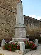 monument aux morts pledeliac