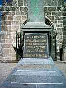 monument aux morts saint-donan