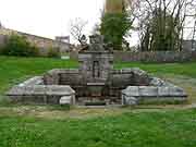 gouesnou fontaine saint-gouesnou