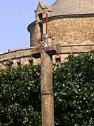 croix eglise saint-sulpice fougeres