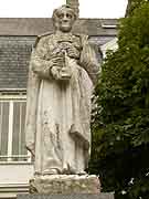 saint-brieuc statue de jean-marie de la mennais