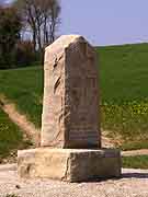 monument aux morts henanbihen