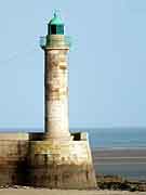 plerin phare de la grande jetee